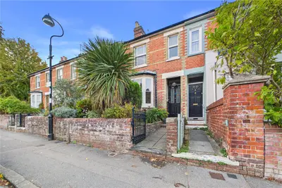 Cliddesden Road, Basingstoke, RG21