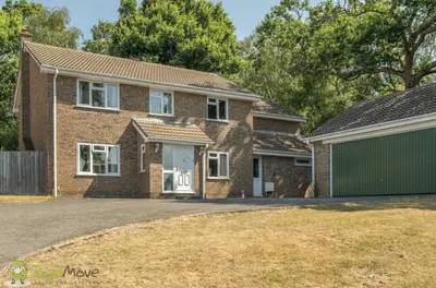 Hamble Drive, Tadley, RG26