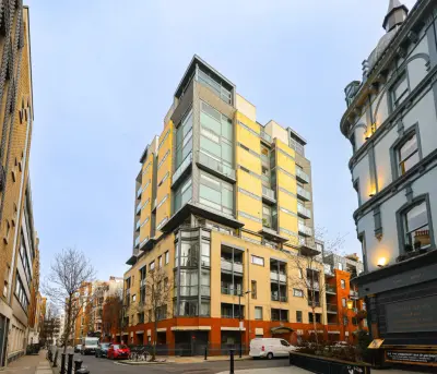 Wells Street, Fitzrovia, W1T