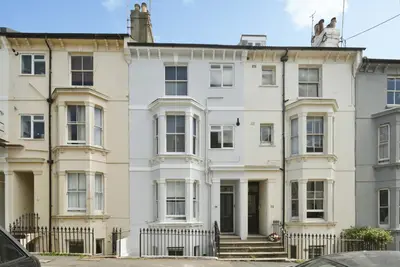 Lansdowne Street, Hove, BN3