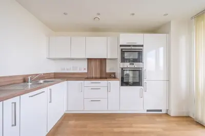 176 Marner Point, 1 Jefferson Plaza, London