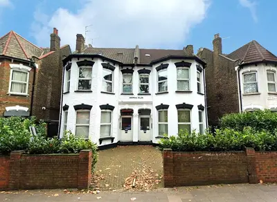 Green Lanes, Turnpike Lane, London, N15