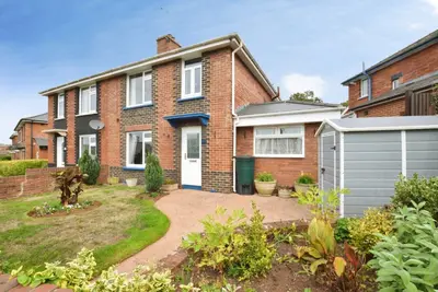 Hoker Road, EX2