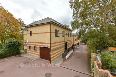 Benhill Road, Sutton, SM1