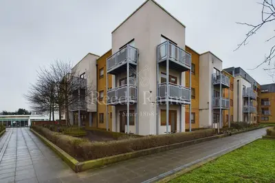 North Star Boulevard, Greenhithe, Kent, DA9