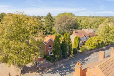 Clinton Lane, Kenilworth, CV8