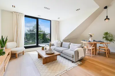 Creswick Residences, London