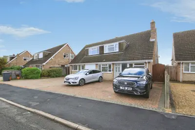 Newcastle Drive, Orton Longueville, PE2