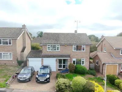 South Bridge Close, Peterborough, PE8