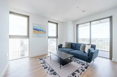 One Thames Quay, 222 Marsh Wall, E14