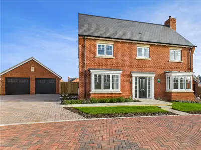 St James Place, East Bergholt, CO7