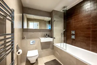 Nautilus House, London, W10
