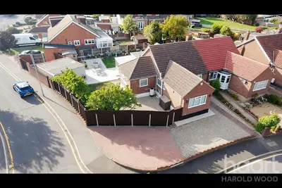 Kersey Gardens, Romford, RM3