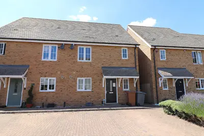 Six Bells Lane, Stevenage, SG2