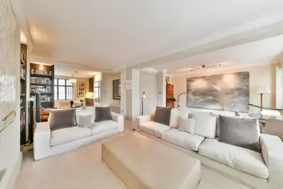 Sloane Street, Knightsbridge, London, SW1X 9SE
