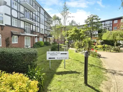 St. Helens Crescent, Hastings, East Sussex, TN34