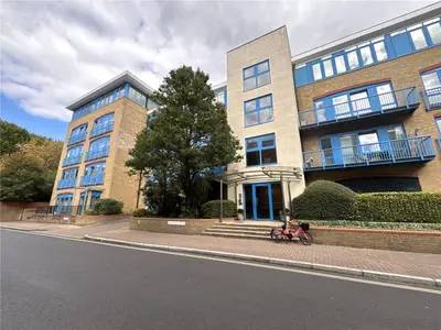 Rotherhithe Street, London, SE16