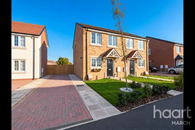 Hazelnut Close, March, PE15