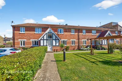 Haynes Close, London