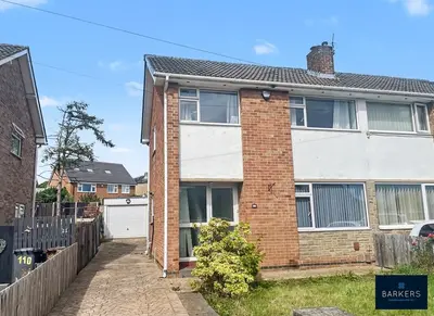 West Royd Avenue, Mirfield WF14 9LE