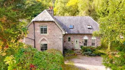 Llandogo, NP25