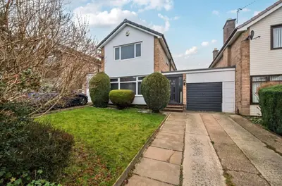 West End Lane, Horsforth, LS18