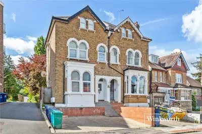 Crescent Road, Finchley, London, N3