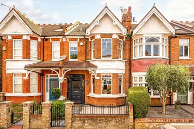 Copthall Gardens, TW1