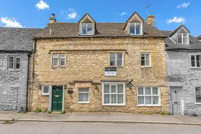 High Street, Bisley, GL6