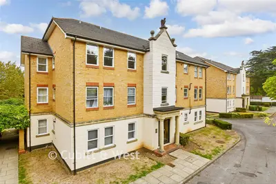 Devonshire Avenue, Sutton, SM2