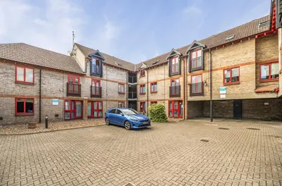 St. Georges Court, Huntingdon, PE29