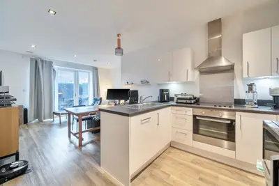 Renaissance Square Apartments, Palladian Gardens, Chiswick, London, W4