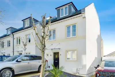 Park Close, Poole, BH15
