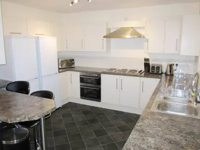 Newland Park Drive, York, YO10