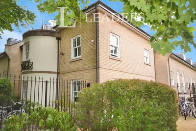 St. Pauls Walk, Cambridge, CB1