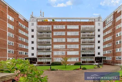 Regents Park Road, Finchley N3 3AA