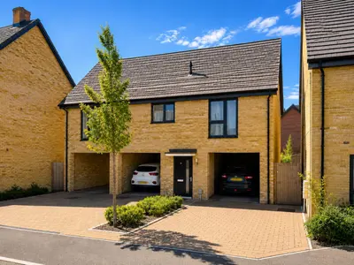 Bale Place, Kingsnorth, Ashford