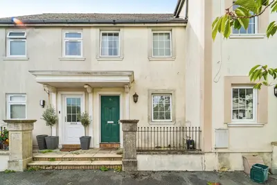 Cadogan Close, Johnston, SA62