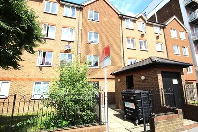 Mayday Road, Thornton Heath, CR7