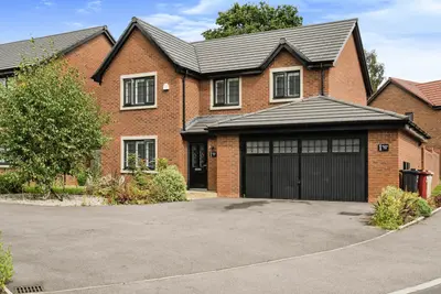 Hewlett Way, Westhoughton, BL5
