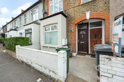 Northbank Road, London, E17