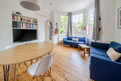 Bedford Hill, Balham, London, SW12