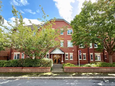 Chelsfield Grove, Chorlton, M21