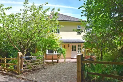 Widworthy Court, Wilmington, Honiton, Devon, EX14 9JN