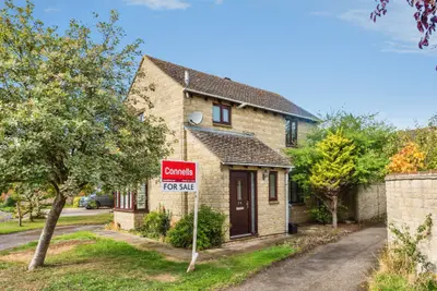 Calais Dene, Bampton, OX18