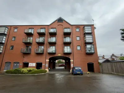 Handbridge Square, Chester City Centre, CH1